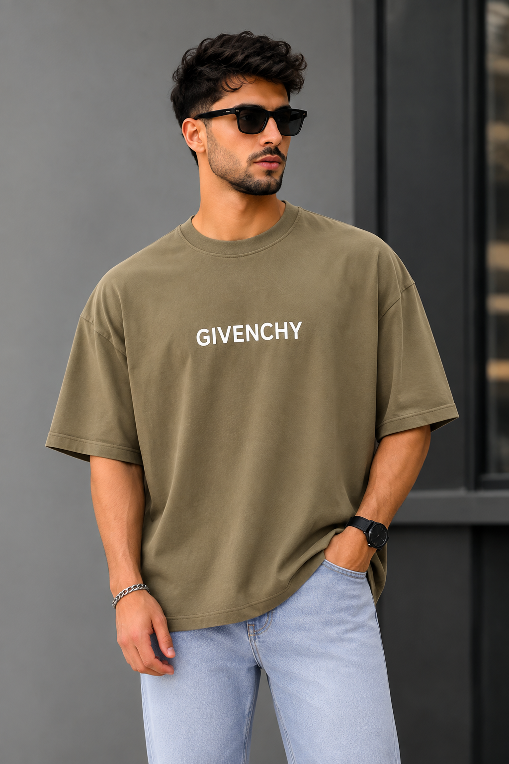 تیشرت مردانه یقه گرد چاپ برجسته طرح GIVENCHY